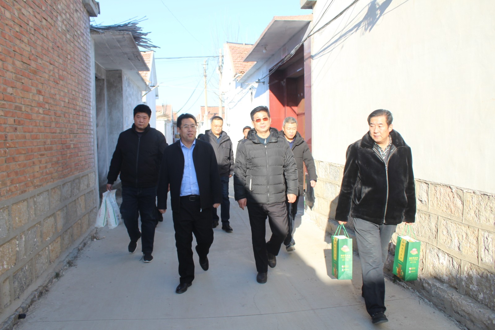 IMG_0825.JPG IMG_0825.JPG